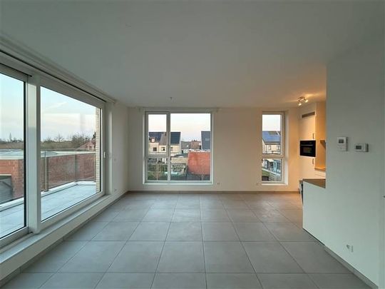 Appartement te huur - Photo 1