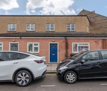 Broomsleigh Street - Photo 1