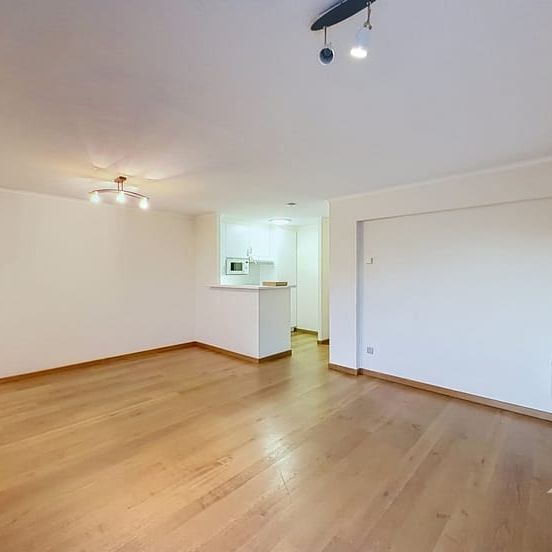 Appartement te huur - foto 1