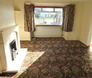3 bedroom semi-detached house to rent - Photo 2