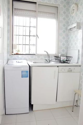 Callejón Calería, Sevilla, Andalusia 41003 - Photo 5