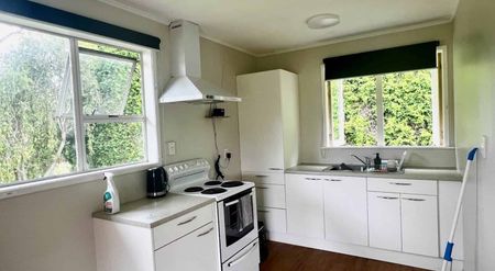 Rural One-Bedroom Cottage – Only 5 Minutes fro... - Photo 2