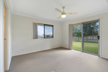 21 Trevean Drive, KLEINTON - Photo 3