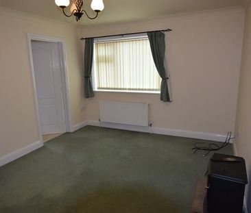 3 bedroom detached house to rent - Photo 4