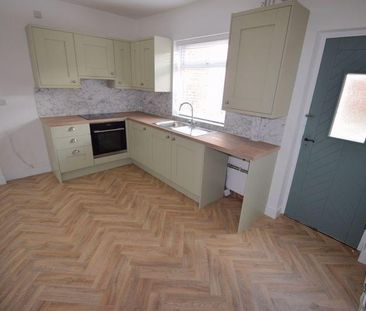 2 bedroom terraced house to rent - Photo 6