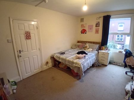 4 Bed - 47 Beechwood Mount, Burley, leeds - LS4 2NQ - Student - Photo 5