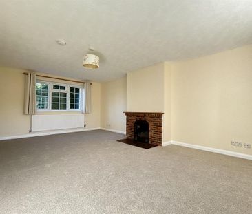 3 bedroom house to rent - Photo 2