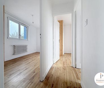 Location Maison 4 pièces 82m² - Photo 6