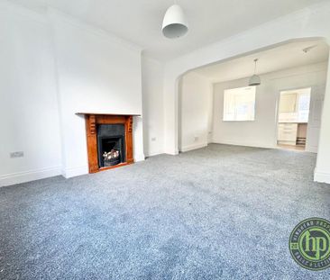 3 bedroom terraced house to rent - Photo 6