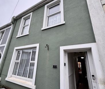 1 bedroom in a house share to rent - Photo 5