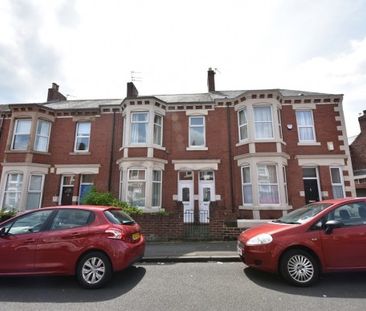 3 Bed - Trewhitt Road, Heaton - Photo 5