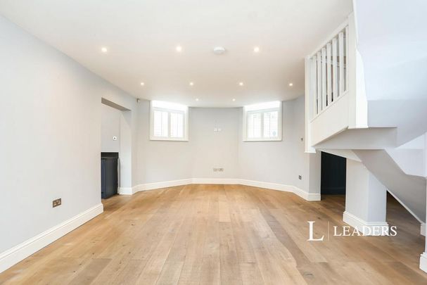 2 bedroom detached house to rent - Photo 1