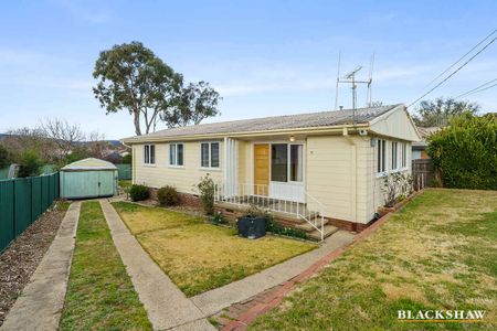 "Family-Friendly Home in Prime Karabar Location " - Photo 4