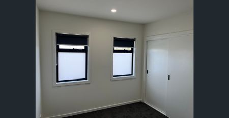 As New Executive Townhouse - Photo 2