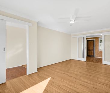 Spacious Family Home - Photo 2