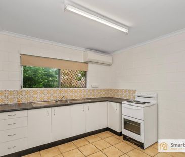 Simple Living Made Easy - Photo 3