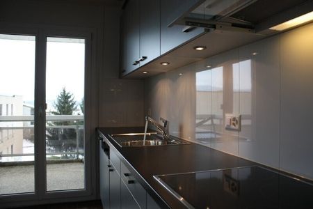 Apartment - Photo 2