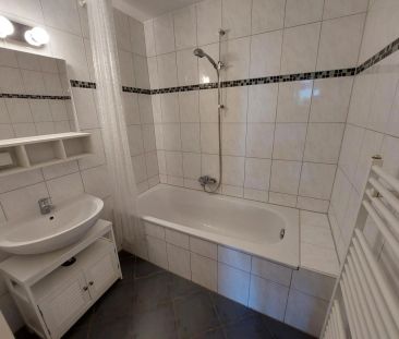 Wohlfühloase mit Weitblick – 3-Zimmer-Wohnung mit großem Balkon - Photo 3