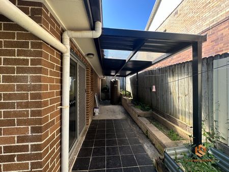 Chatswood - Photo 3
