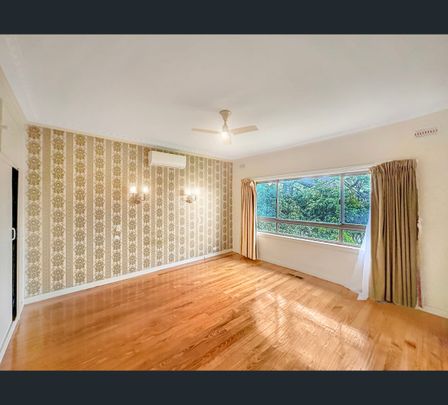 5 Cameron Road, Box Hill North, Vic 3129 - Photo 1