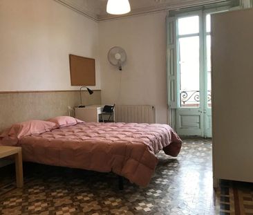 Carrer de Mallorca, Barcelona, Catalonia 08037 - Photo 5