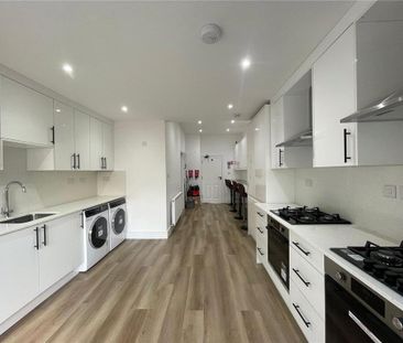 1 bedroom in a house share to rent - Photo 4