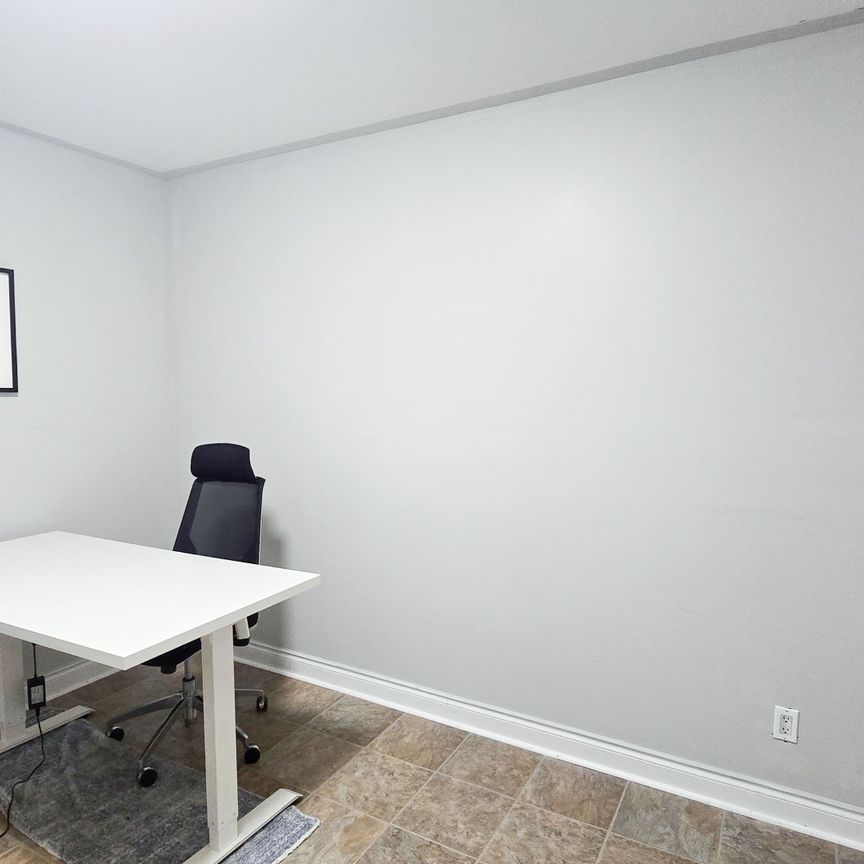 For Lease - 25 Archibald Street, Brampton, Ontario - Photo 1