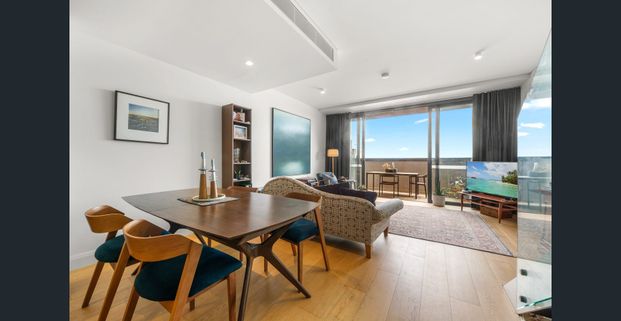 Glamorous Dual Level Loft With A Huge Rooftop Terrace: Offered furnished, partially furnished or unfurnished - Photo 1