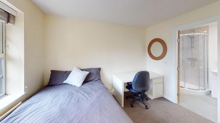 4 bedroom house to rent - Photo 5