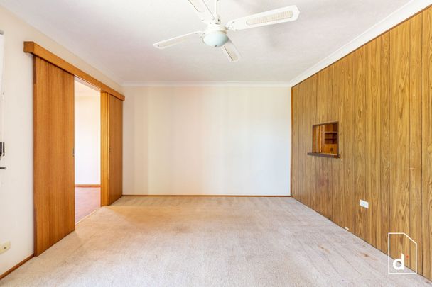 Three Bedroom Home With Water Views! - Photo 1