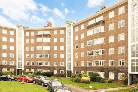 Queens Road, TW10, London - Photo 5