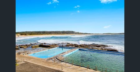 Modern apartment a level stroll to the beach - Photo 2