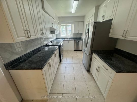 Detached Home For Lease | N9250381 - Photo 1