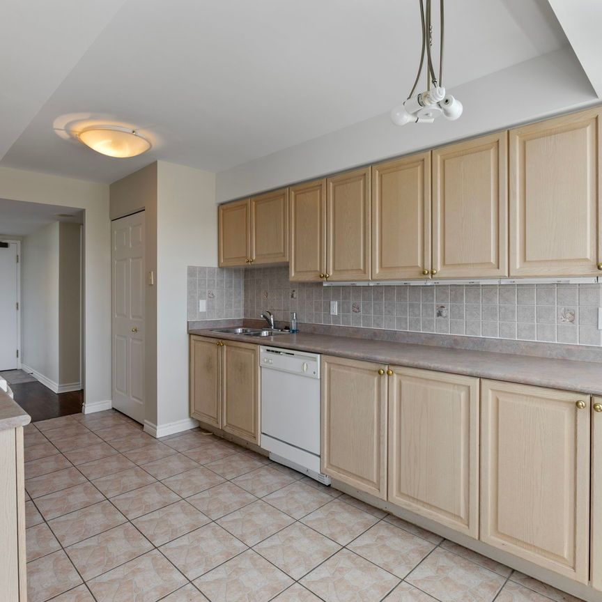 For Lease - 8 Covington Road Unit# 604, Toronto, Ontario - Photo 1
