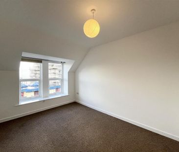 2 bedroom maisonette to rent - Photo 3