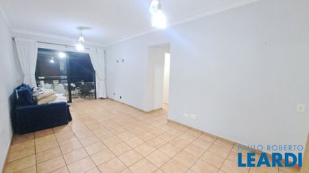 Apartamento - Photo 2