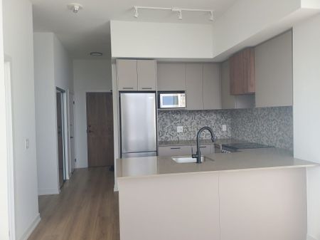 For Lease - 10 Lagerfeld Drive Unit# 610, Brampton, Ontario - Photo 2