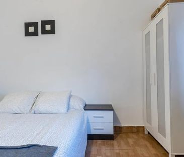 Calle de la Serrería, Valencia, Valencian Community 46022 - Photo 1