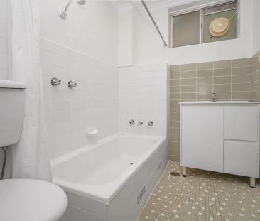 Parkside Living with Sunny Aspects - Photo 5