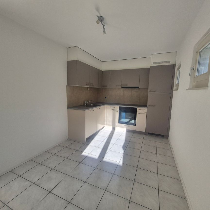 VISSIGEN - 2.5PCES AVEC GRAND BALCON - Photo 1