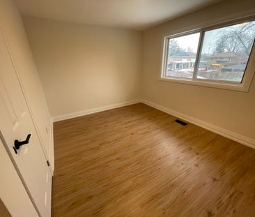 For Lease - 86 St Lucie Drive Unit# Main, Toronto, Ontario - Photo 5