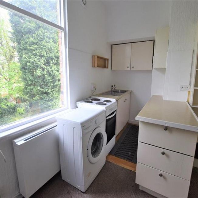 Wellington Road North, Stockport - Photo 1