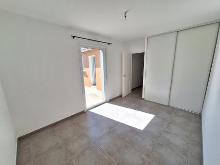 Location Maison 4 pièces 85m² LES SABLES D OLONNE 85100 - Photo 2