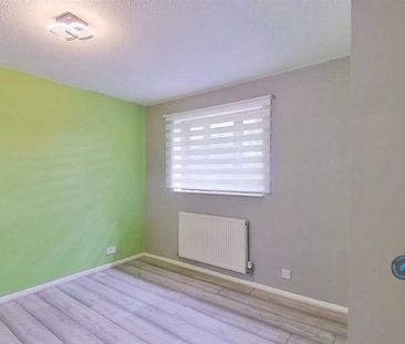 3 bedroom detached house to rent - Photo 4