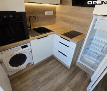 Podnájem nového velmi pěkného zařízeného cihlového bytu 1+kk nedale... - Photo 3