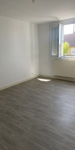 Appartement TYPE 4 AVORD – 68 m² - Photo 4