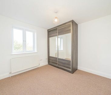 Kavsan Place, Cranford, TW5 - Photo 3