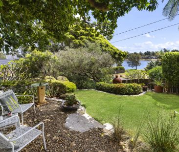 Exclusive Lakeside Sanctuary - Photo 2