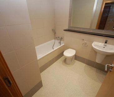 East Float Quay Dock Road Birkenhead, 2 bedroom, Flat - Photo 5