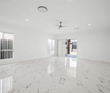 “NEW BUILD - Stunning Family Home” - Photo 4